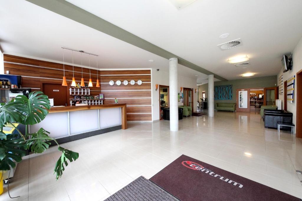 Hotel S-Centrum Benesov  Buitenkant foto